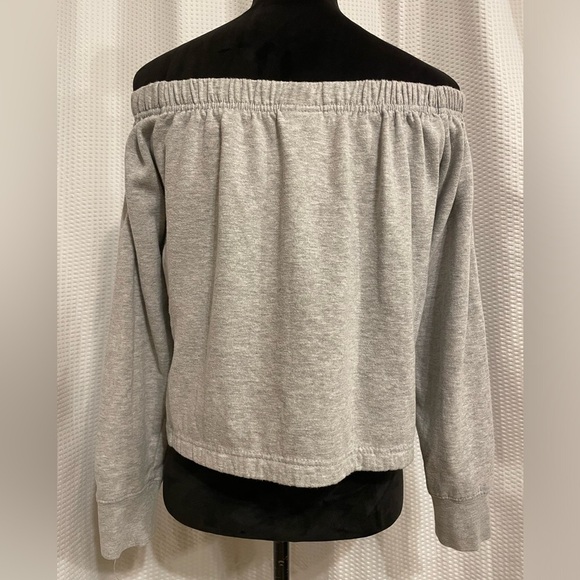 NBA Chicago Bulls Off-shoulder Long Sleeve Crop Top Size Large - Picture 3 of 8